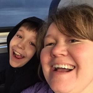 Meet your Posher, Shelley